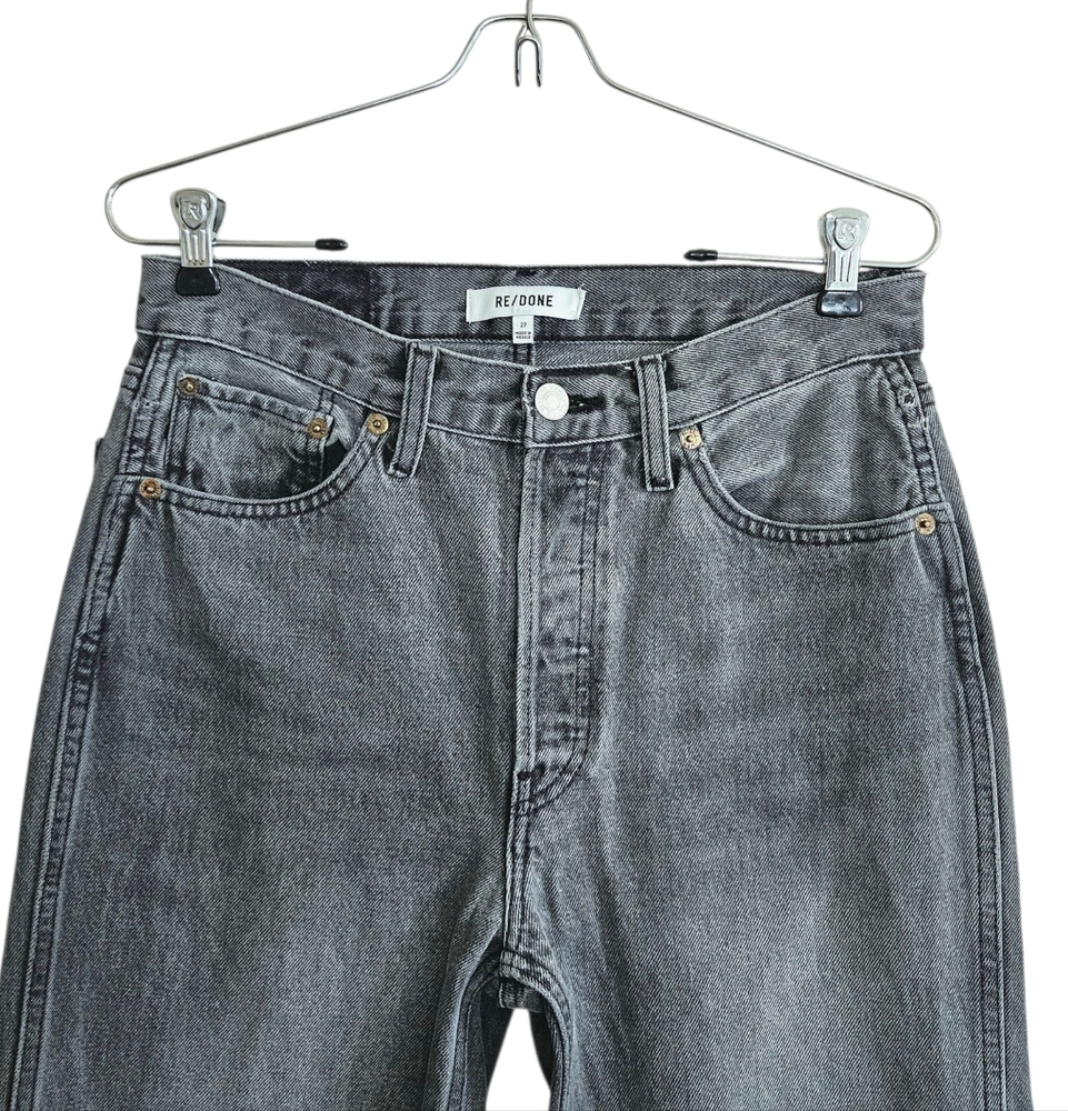 RE/DONE 90s High Rise Loose Jeans in Vintage Ash Grey - Picture 6 of 11